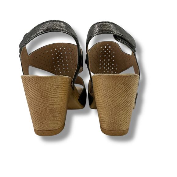 Dansko Teagan Silver Gunmetal Open Peeptop Heels Sandals Size 41 10.5 11 Block - Picture 7 of 10